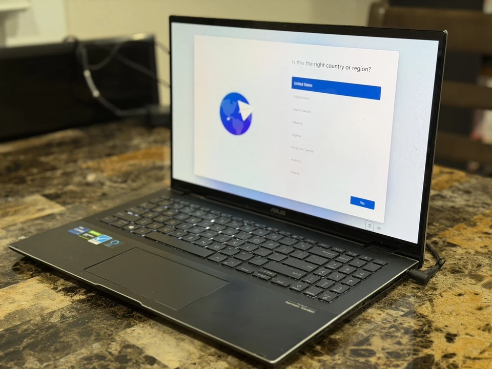 Notebook ASUS-K Zenbook flip/tela sensível ao toque i7-1165G7 16GB *Não comporta carga* - Imagem 3 de 4