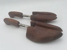 Rochester Shoe Tree Co Pair Wooden Split Toe  Adjustable Vintage Estate