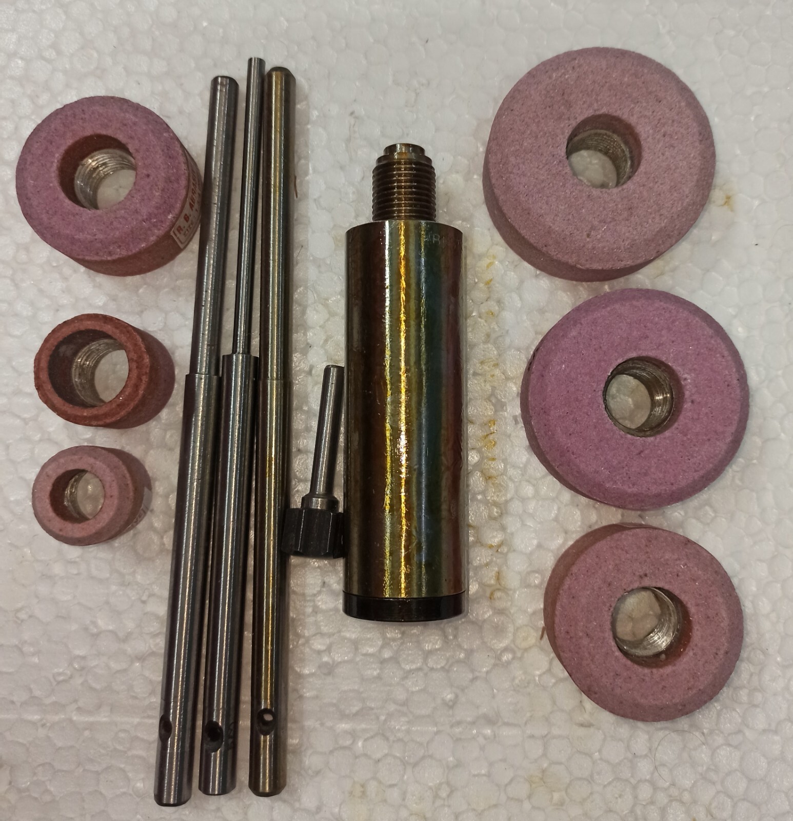 10 BLACK AND DECKER VALVE SEAT PINK GRINDING STONES WITH STONE HOLDER 9