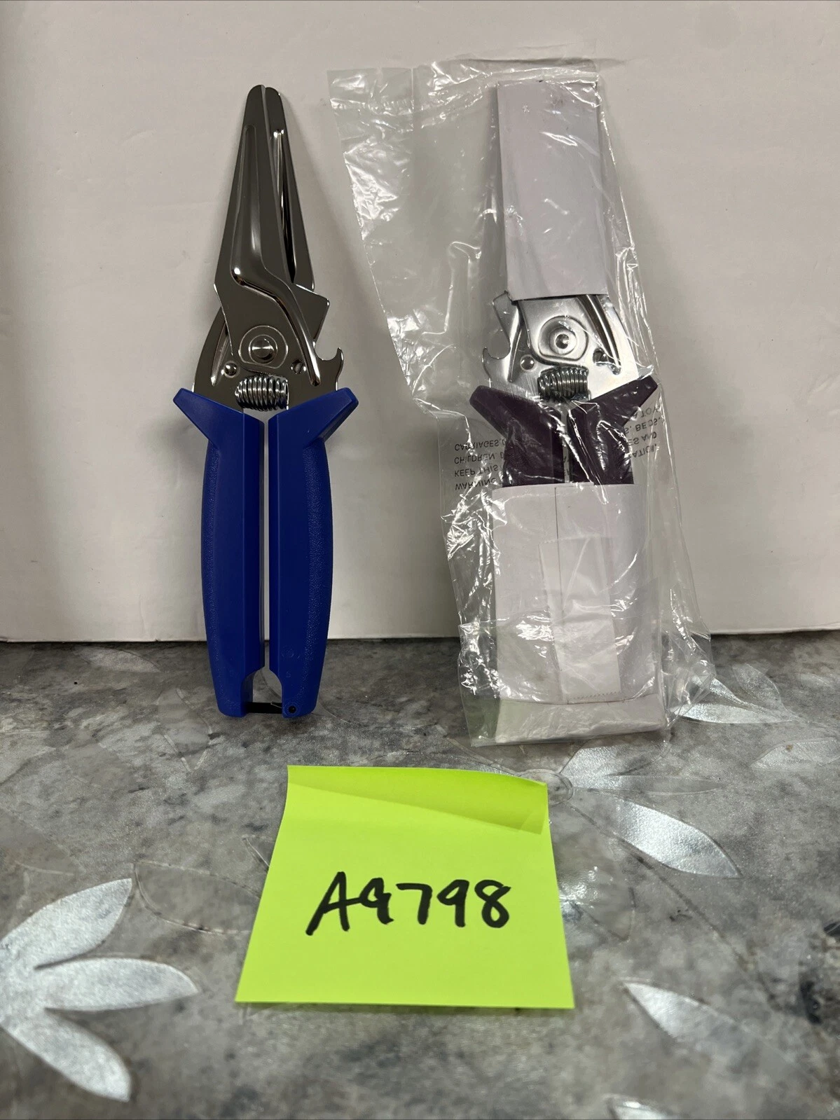 Sous Chef Shears Scissors Blue Purple Handle Kitchen, Household Kuhn Rikon 2pc