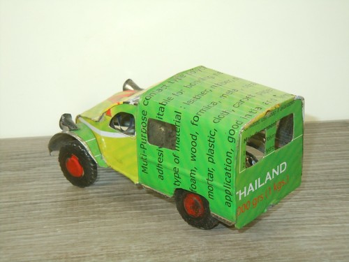 Citroen 2CV VAN - Made From Reyclycled Tin *41498 - Imagen 2 de 4