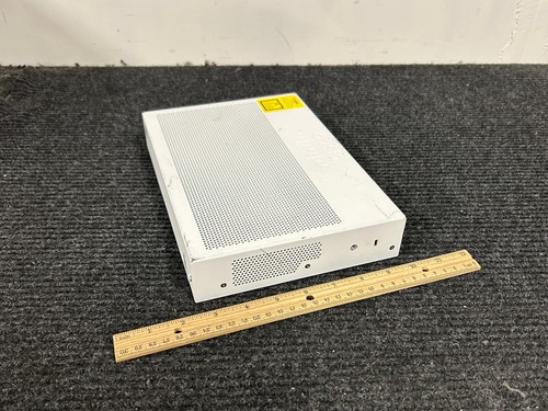 Cisco C1000-8P-E-2G-L Switch (Unit Only) - Picture 2 of 5