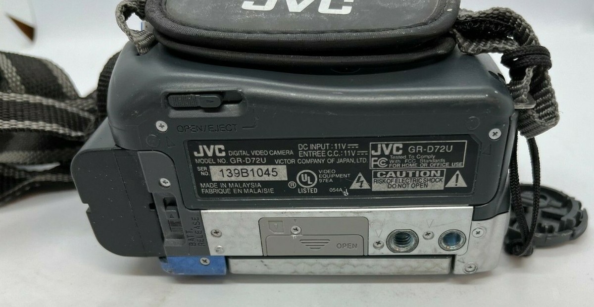 JVC GR-D72U Video Camcorder MiniDV - For Parts or Repair ONLY Free JVC GR-D72U Video Camcorder MiniDV - For Parts or Repair ONLY Free