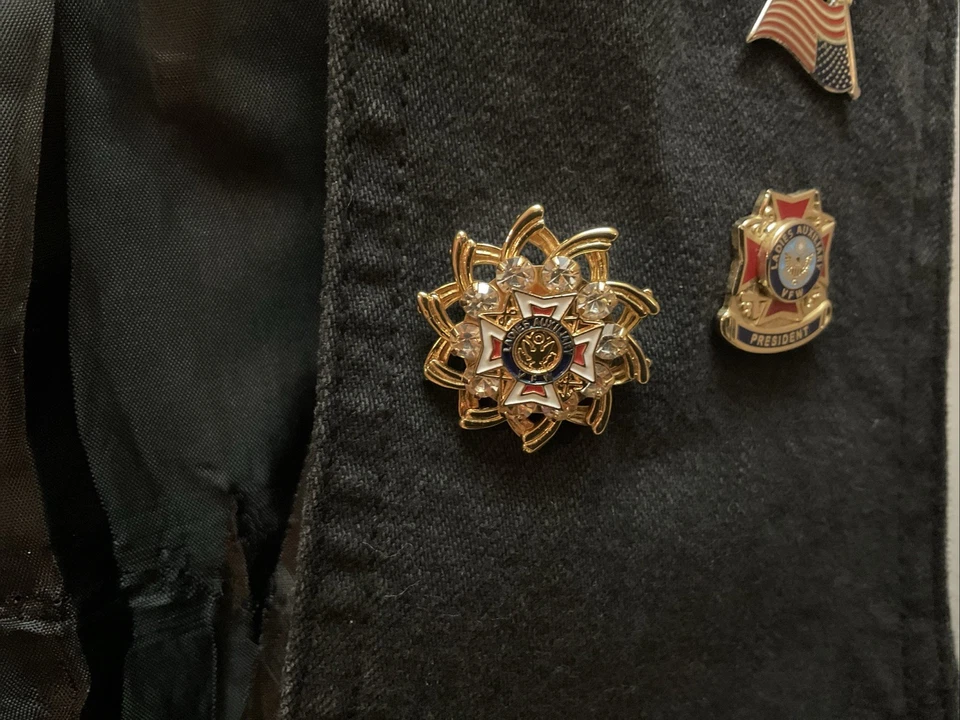 Women's Black Denim Motorcycle Vest With Side Laces And VFW Ladies Auxilary Pins - Image 3 of 4