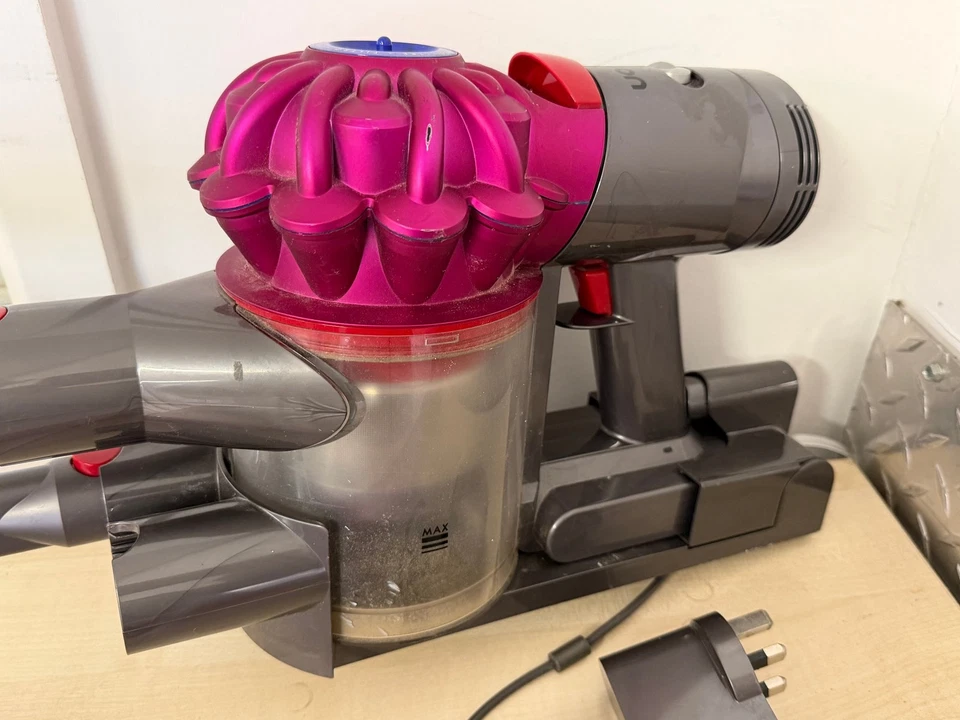 Dyson Cordless Vacuum Cleaner Grey Pink Handheld Bagless with Charger - Image 3 of 4
