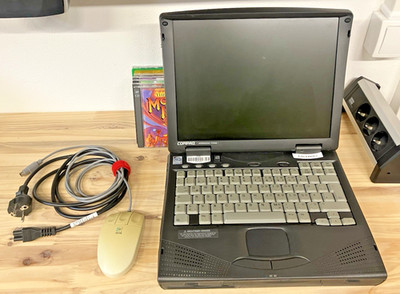 Compaq Armada 1700 Retro Laptop, 14 Zoll Display, Win98 Inkl. DOS Gaming Set