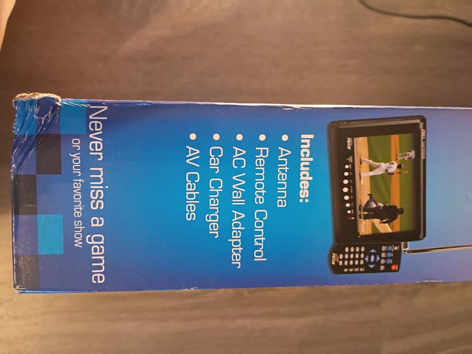 Digital Prism 7inch LCD TV With Antenna And Remote New In Box - Image 3 of 3