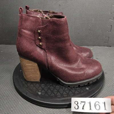 Call It Spring Boots Womens Size 8.5 Red Faux Suede Ankle Booties Zip Block Heel