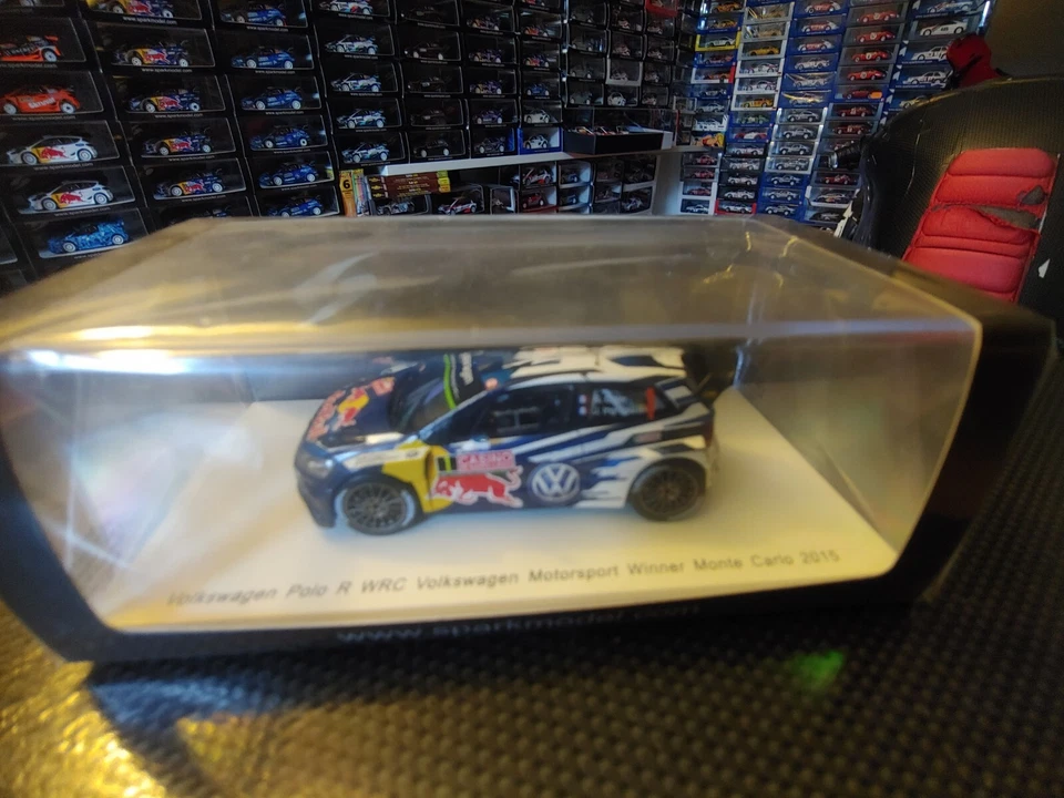 1x Spark S4501 VOLKSWAGEN POLO S.OGIER  - WINNER Rally MONTECARLO 2015-1:43 RARE - Immagine 4 di 4