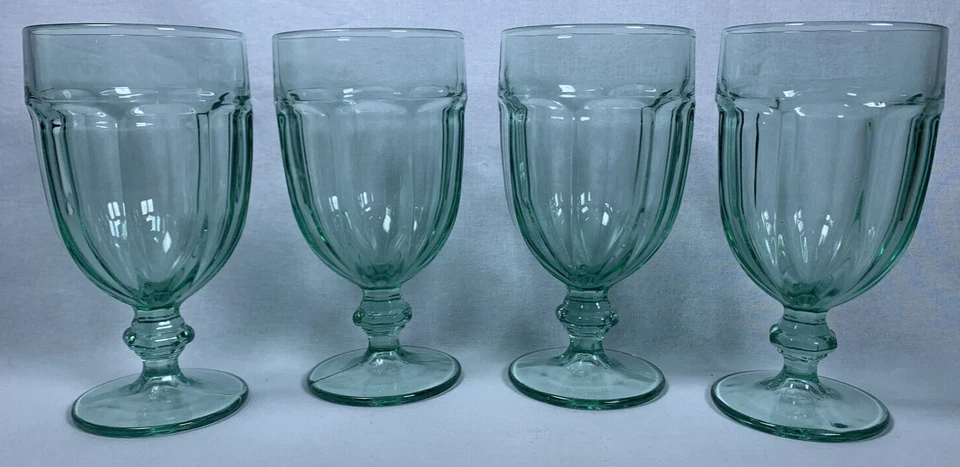 Juego de (4) Copas de Vidrio de Agua Duratuff Verde Español Libbey Gibraltar 8 Paneles Foto 2 de 4