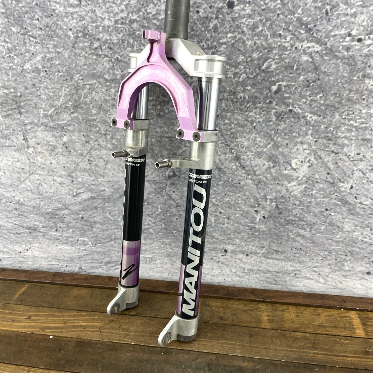 MANITOU ANSWER サスペンション　OLD MTB s-l1200.jpg