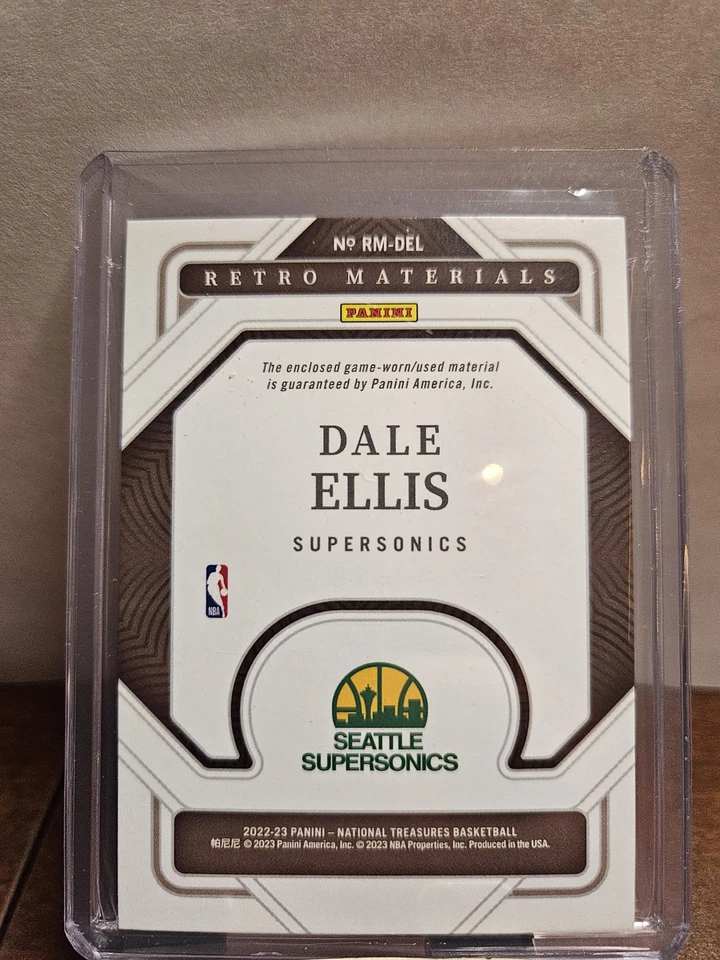 Camiseta deportiva 2022 Panini National Treasures Retro Materials #24 Dale Ellis/25 Foto 3 de 4