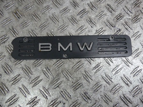 BMW K100 RS,LT,RT EZ:89 Zündkerzenabdeckung Motordeckel Zylinderkopf 72051