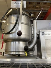 Groen TDB/7-20 20 Quart 2/3 Jacketed Electric Kettle