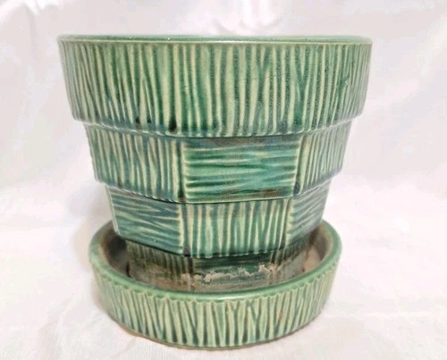 Vtg McCoy Pottery Green Basketweave Planter Pot 4” X 4.25”  w/Attach Saucer