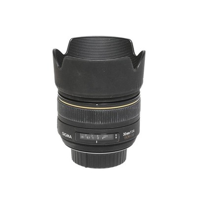 Sigma 30mm/1,4 EX DC HSM f. Nikon F-Mount gebraucht Objektiv