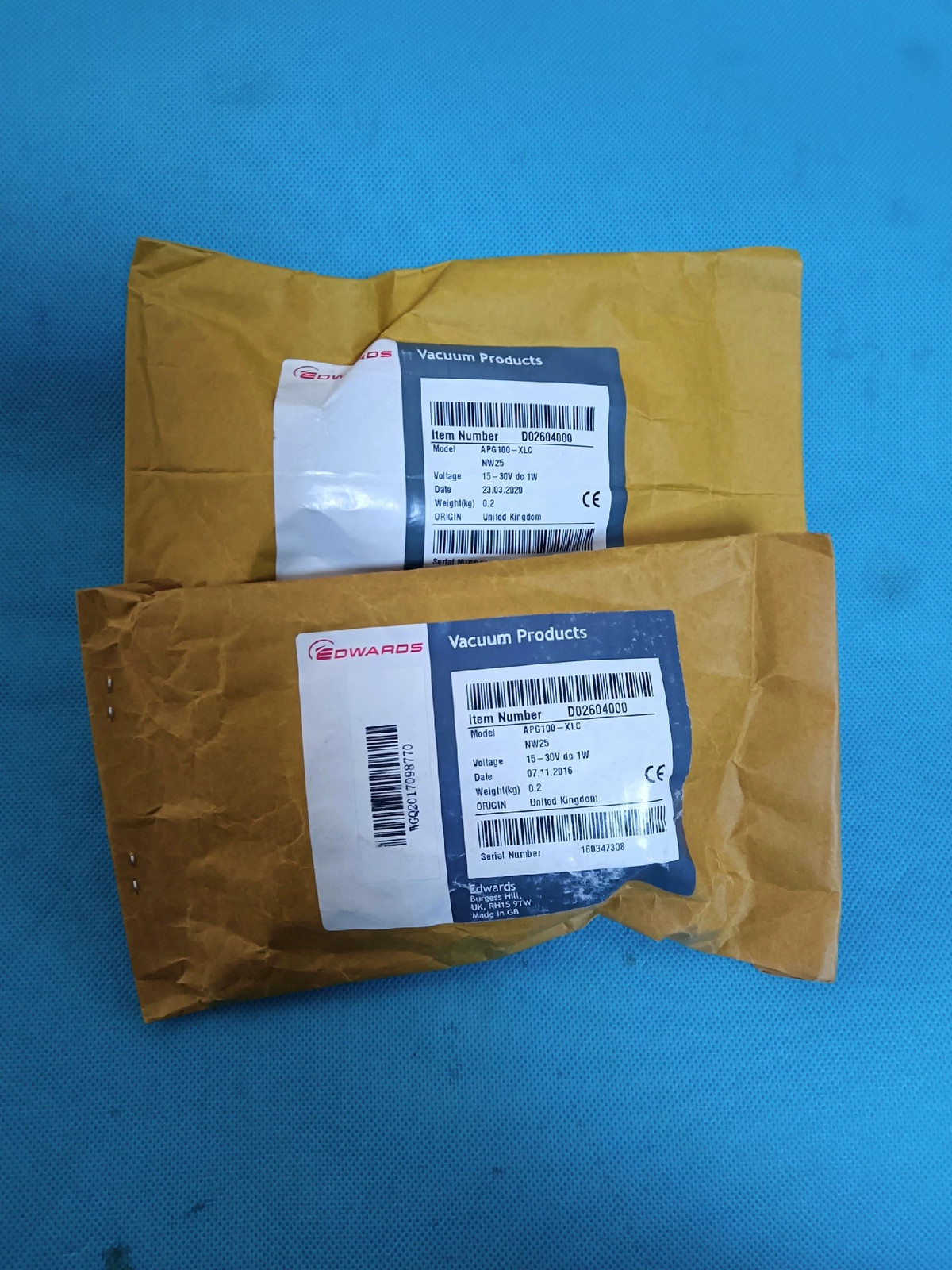 1PCS NEW EDWARDS D02604000 APG100-XLC vacuum gauge~