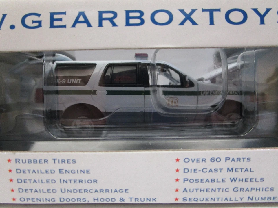 Gearbox Ford Expedition Diecast 1:43 Scale US Forest Service Police - Image 3 of 4