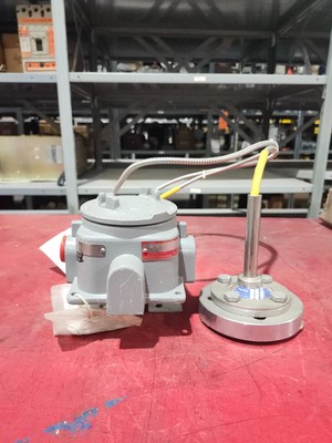 NEW NO BOX SOR PRESSURE SWITCH  4LC-W5-M4-C2A-TTPKMMX W/ WIKA 990.12