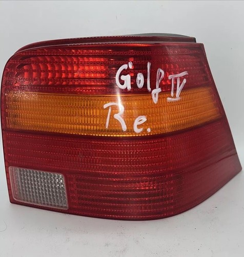 VW Golf IV 4 rechte Rücklicht Rückleuchte Heckleuchte 1J6945096Q rechts