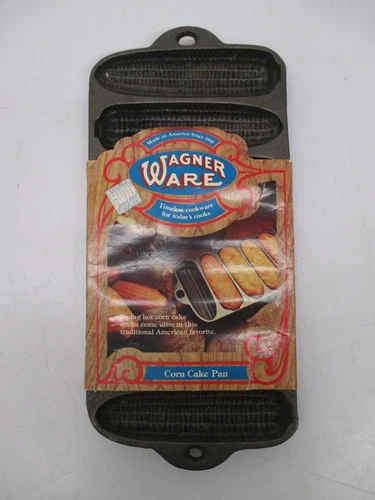 Vtg NOS Wagner Ware #1319 Pre-Seasoned Cast Iron Corn Cake Bread Mold Pan