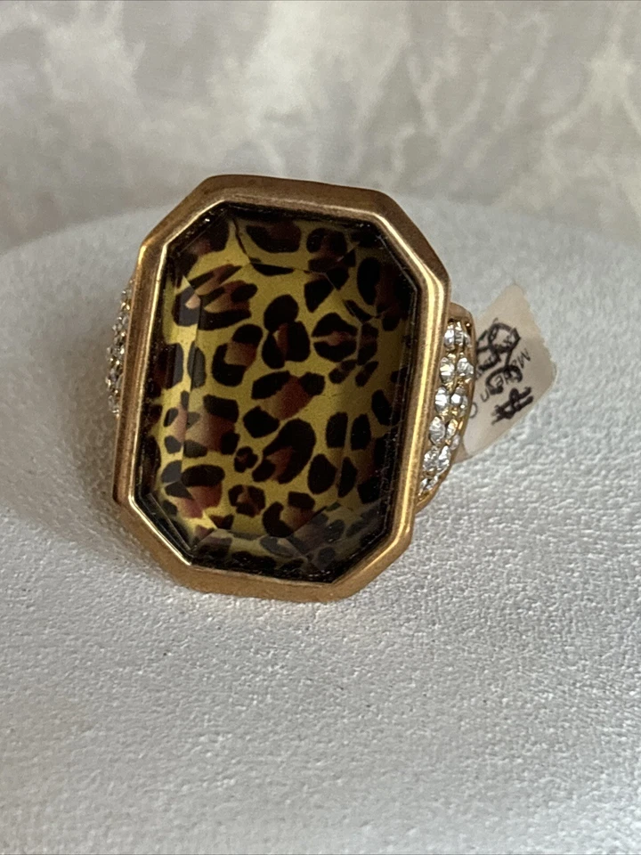 Anillo Park Lane Diamantes Salvajes Talla 10 Tono Dorado Estampado Animal Acrílico Superposición Raro Difícil de Encontrar Foto 3 de 4