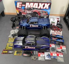Traxxas E-MAXX 6S Brushless Edition Akkus Lad...