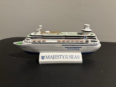 Royal Caribbean International Majesty of the Seas Model Cruise Ship 9 Inch Long