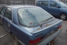 Porte arrière et accessoires Renault R25