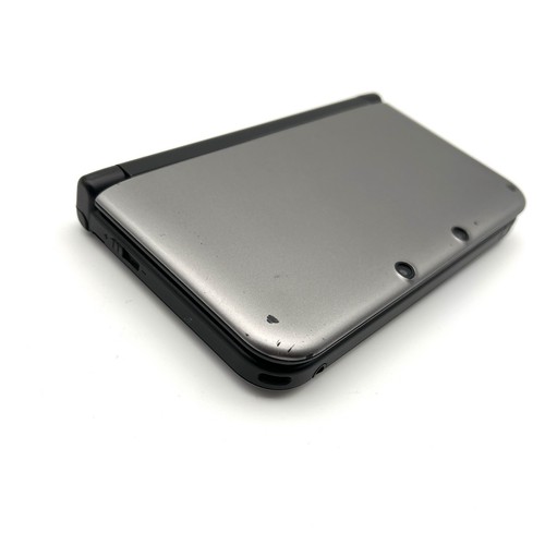 Console NINTENDO 3DS XL Grigio con Caricatore e Scheda SD 4Gb - Imagen 4 de 17