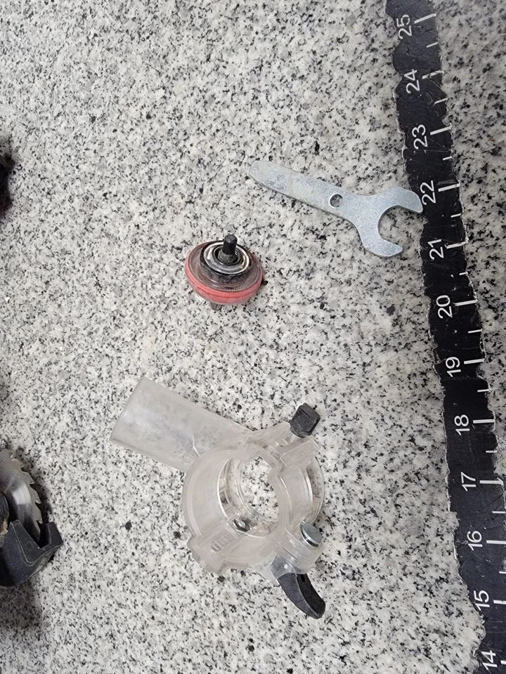 Bosch RotoZip RZ20 Saw Rotary Tool w/ Attachments, Parts And Bag - Image 4 of 4