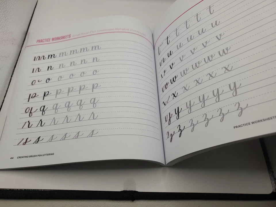 Hand Lettering for Beginners Book & White Boards for Practice - Image 4 of 4