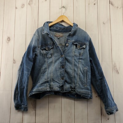 TORRID 2 Jacket Womens 2X Denim Long Sleeve Pockets Medium Two Tone Wash Blue