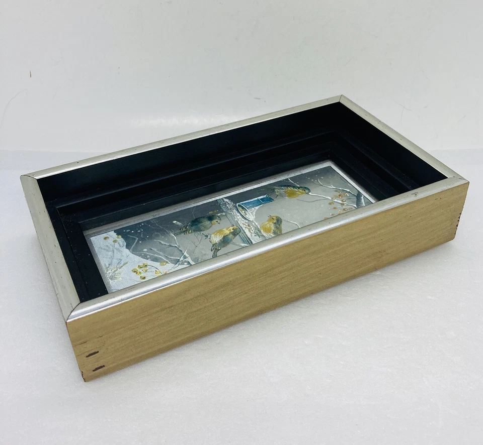 Marco de madera vintage de Navidad para pájaros de nieve arte colgante colores brillantes iridiscentes 6 Foto 4 de 4