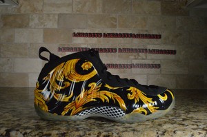 supreme foamposite black