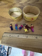 Vintage GUATEMALAN Tiny WORRY TROUBLE DOLLS in Small Holder