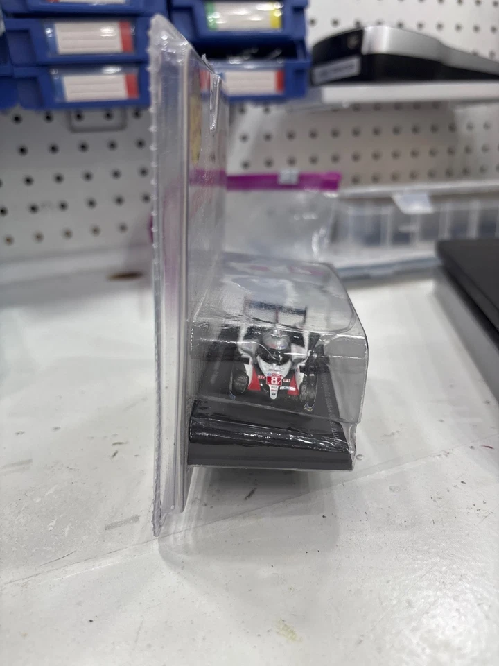 1/64 SPARKY TOYOTA TS050 HYBRID TOYOTA GAZOO RACING #7 2ND 24H LEMANS 2019 - Image 3 of 4