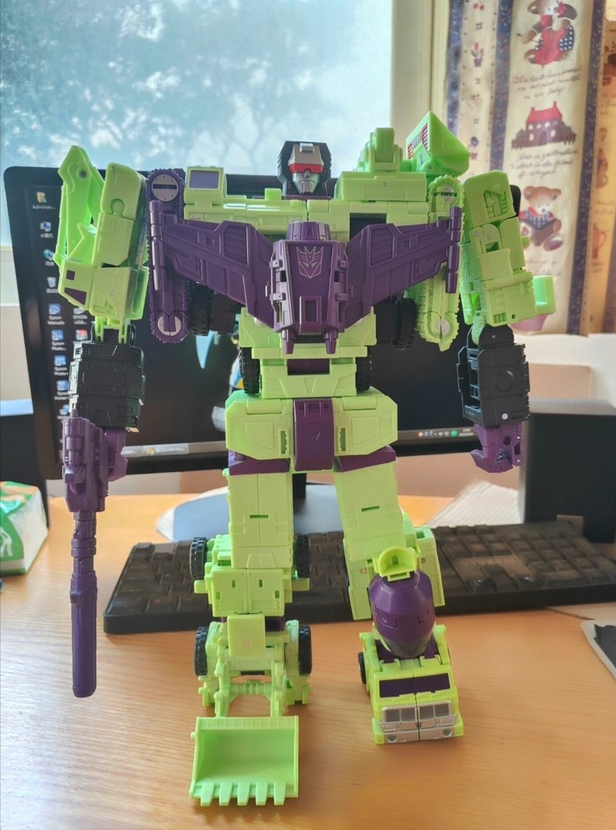 Transformers Studio Series 86 Devastator ( set of 6 Constructicons