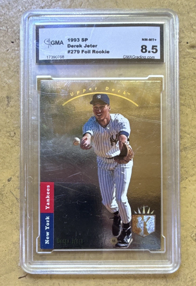 Derek Jeter Grade 8.5 Baseball Sports Trading Cards & Accessories