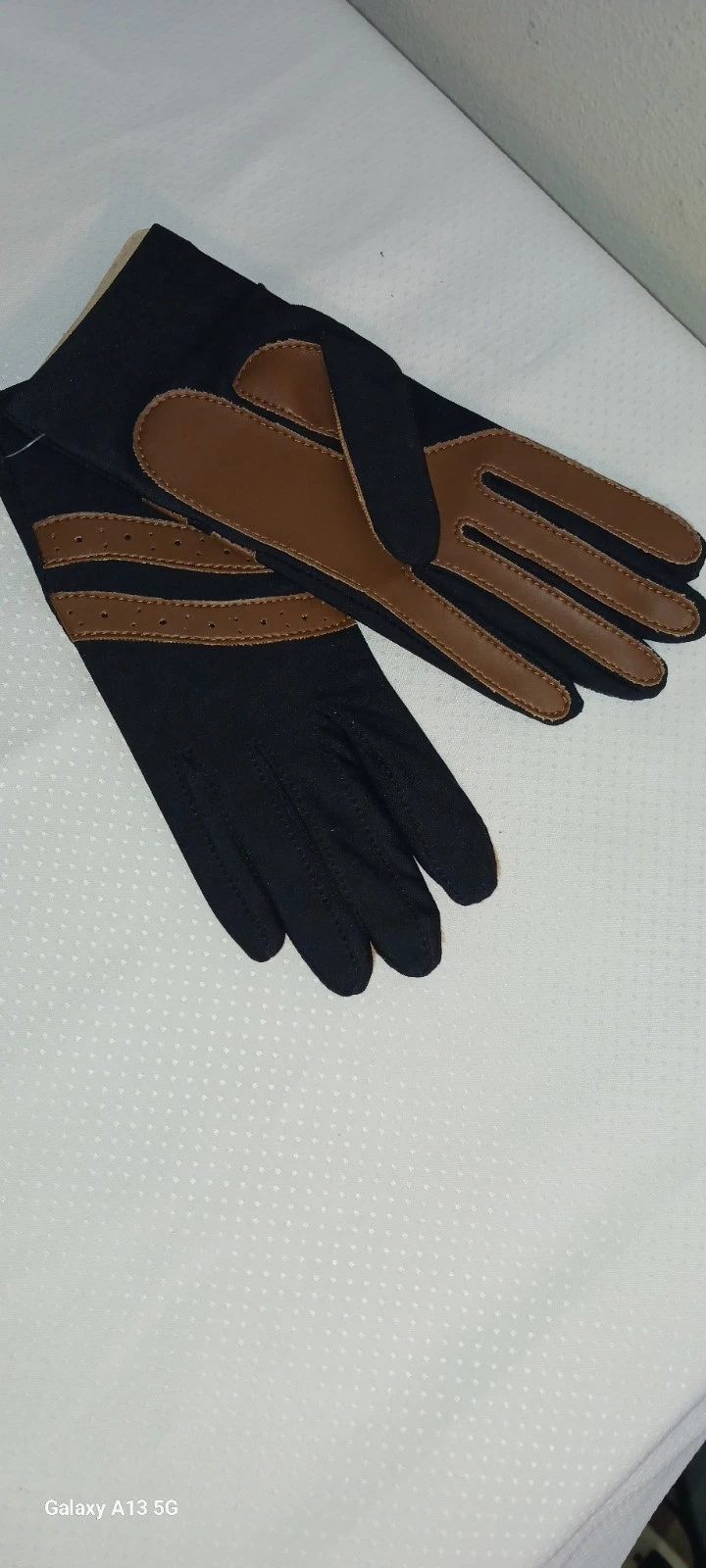 Hanes Her Way Without Tags Gloves One Size Fits Most Brown And Black