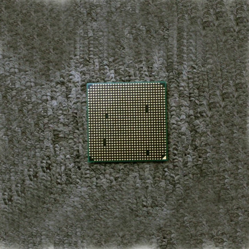 AMD Phenom II X4 955 3.2GHz Socket AM3 HDZ955FBK4DGM CPU Processor 2000MHz 125W - Image 3 of 4
