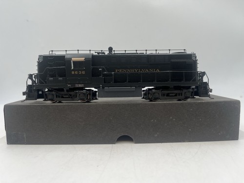 Motor escala Ho Atlas/Kato RS-11 Pennsylvania Railroad #8635 | Zustand: Used