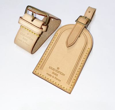 Louis Vuitton Name Tag w/ Strap Padlock & Key 1 Set ~Goldtone