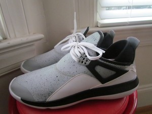 air jordan walking shoes