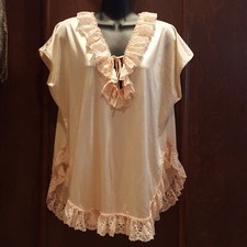 VTG JC PENNEY Peachy Pink Nylon 2" Ruffled Lace Camisole Lingerie Top Medium USA