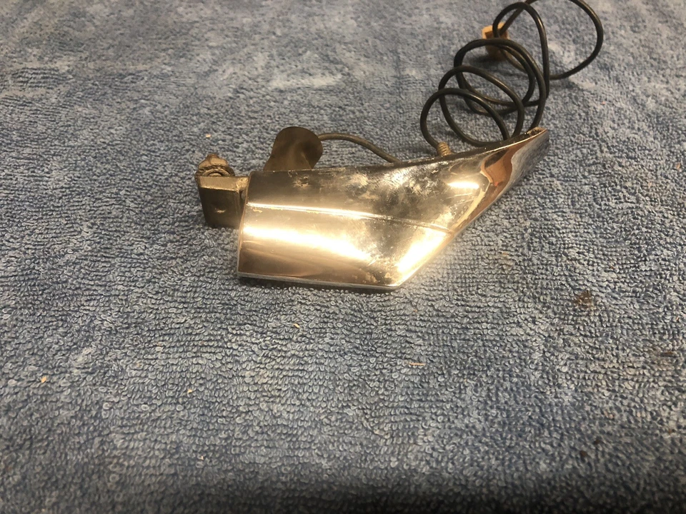 64 Cadillac RH Guardabarros Indicador de señal de giro Ajuste Lanza Marcador Luz Lámpara 5955270 Foto 3 de 4