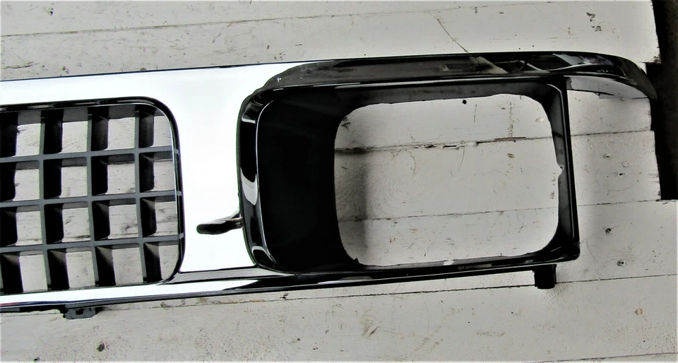 ISUZU CAMPO TFS MODELO 1988 93 PARRILLA DELANTERA MÁSCARA CROMO NUEVO RECAMBIO Foto 4 de 4