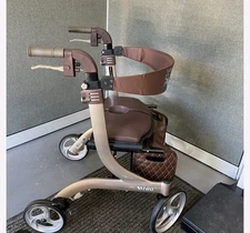 Drive Medical RTL10266CH-HS Nitro DLX Foldable Rollator Walker with Seat