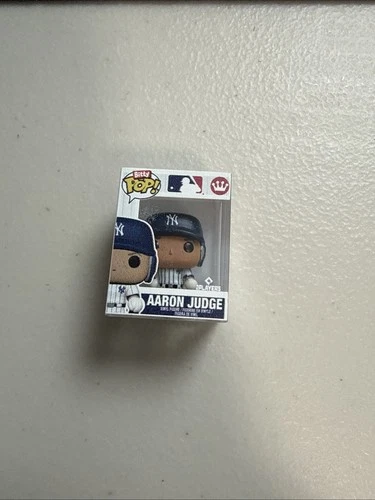 2026 Topps Series 1 Funko Bitty POP! Aaron Judge Yankees Mini-Figure Super Box