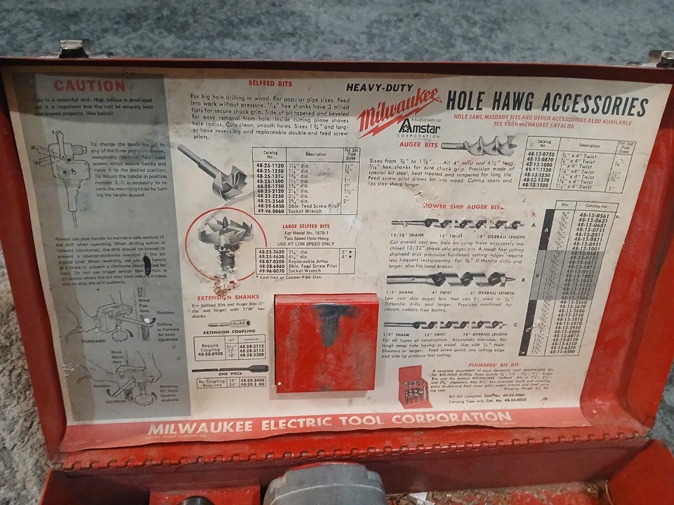 Milwaukee Vintage 1675-1 1/2in 120V Heavy-Duty Drill & Milwaukee Tool Case  - Image 2 of 4
